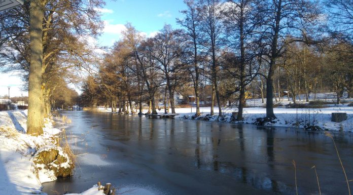 Åkers kanal Åkers kanal i Åkersberga i vinterskrud